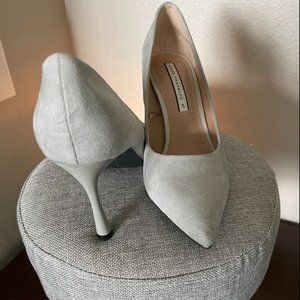 Zara Trafaluc Light Gray Pointed Suede Heels